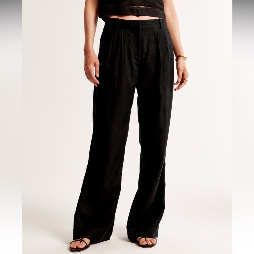 Abercrombie & Fitch Sloane Low Rise Tailored Linen Blend Pants